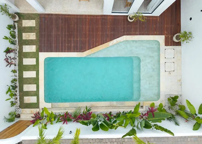 Nusa Loft 3br With Rooftop Space In Villa *