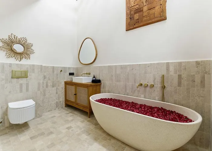 Villa Nusa Loft 3br With Rooftop Space In Uluwatu