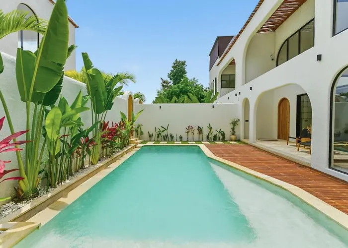 Nusa Loft 3br With Rooftop Space In *